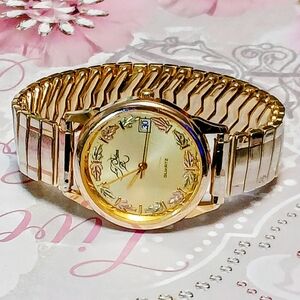 Men's LeMann Black Hills Gold Watch With 12 Gold Leaves Golden Expansion Band